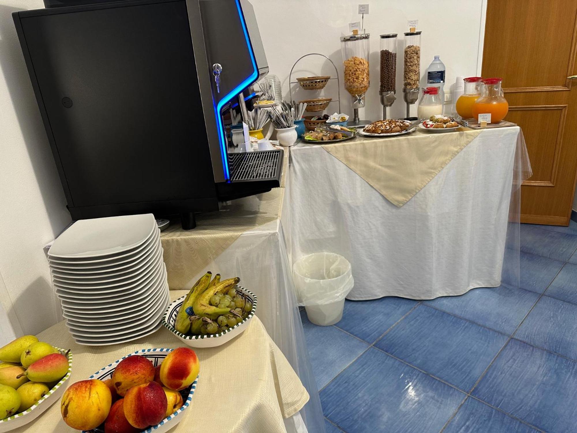 Badia Rooms & Breakfast Castellammare del Golfo Exterior photo