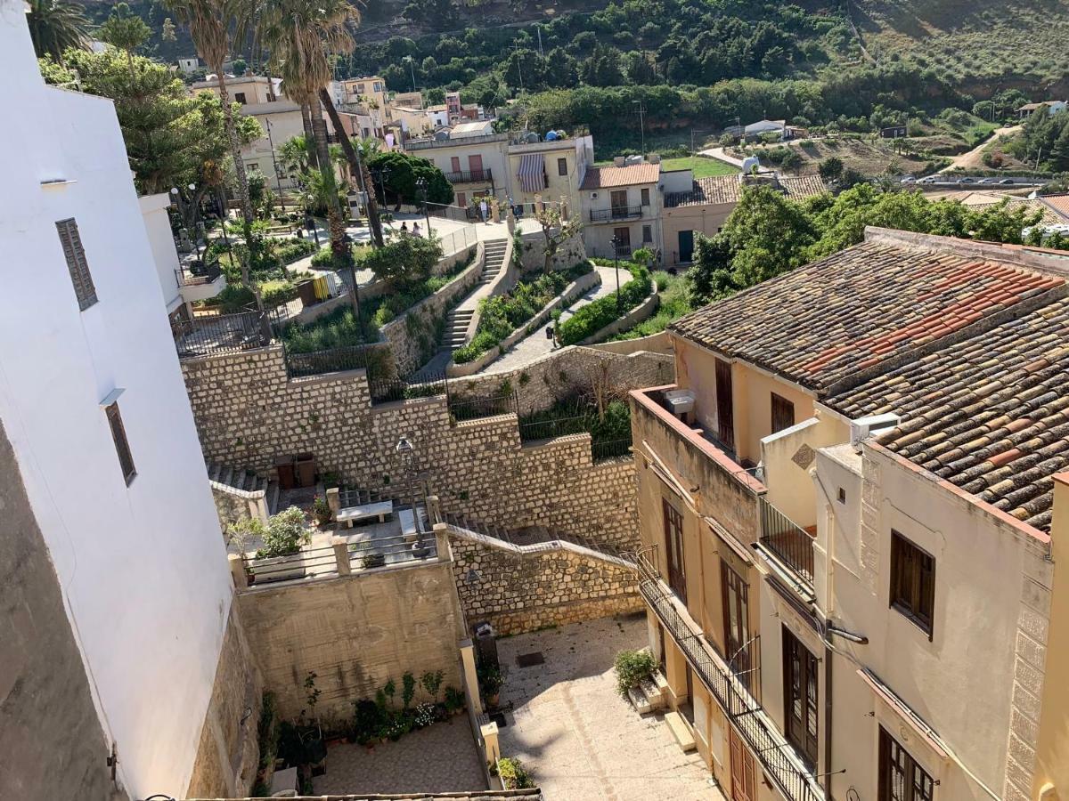 Badia Rooms & Breakfast Castellammare del Golfo Exterior photo